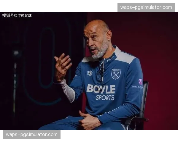 威尔逊无人盯防推射入网 西汉姆联定位球战术奏效